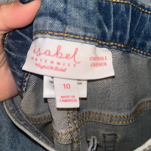 Isabel Maternity by Ingrid & Isabel Light Blue Denim Overalls - Picture 4 of 4